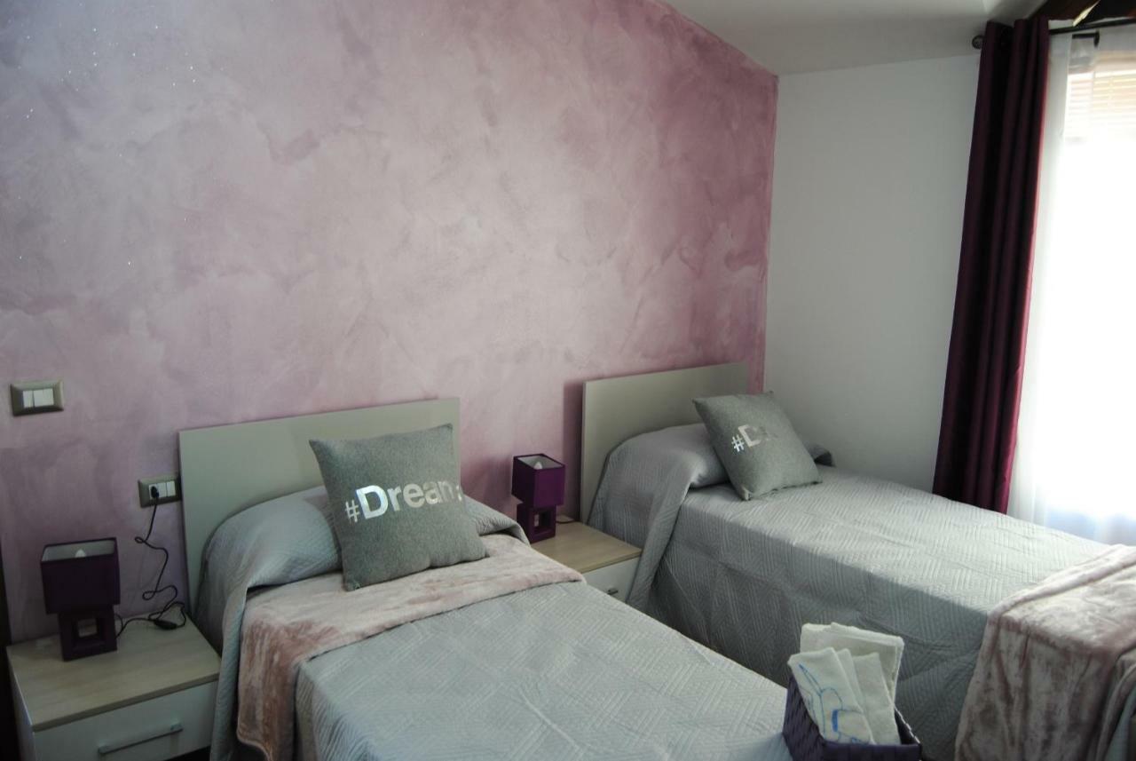B&B Kenzia Olbia Buitenkant foto